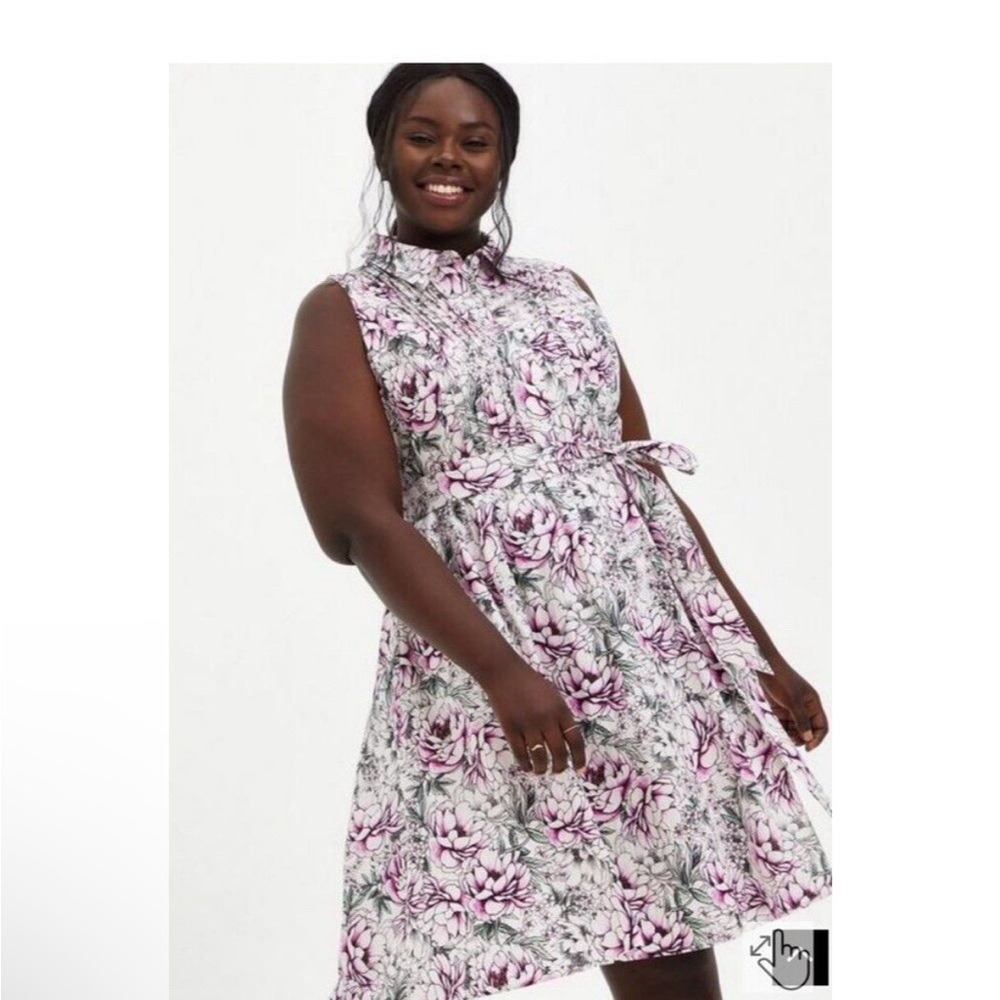 Torrid Women’s Sleeveless Floral Dress